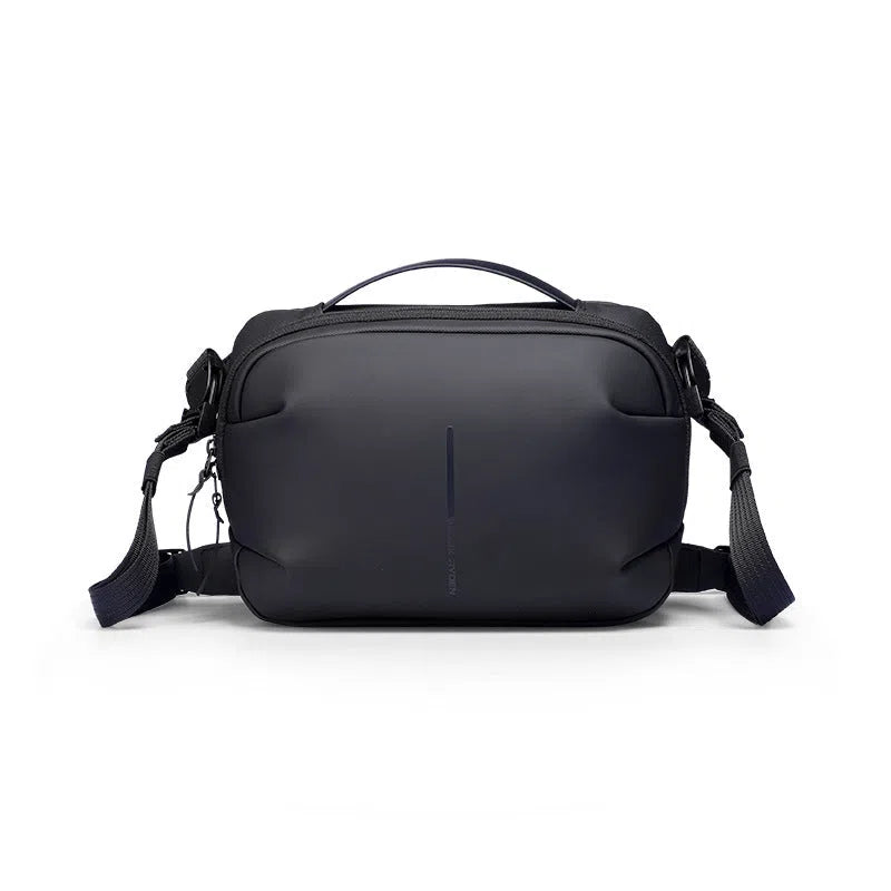 Large capacity black PU men's shoulder bag with solid colour and urban simplicity style