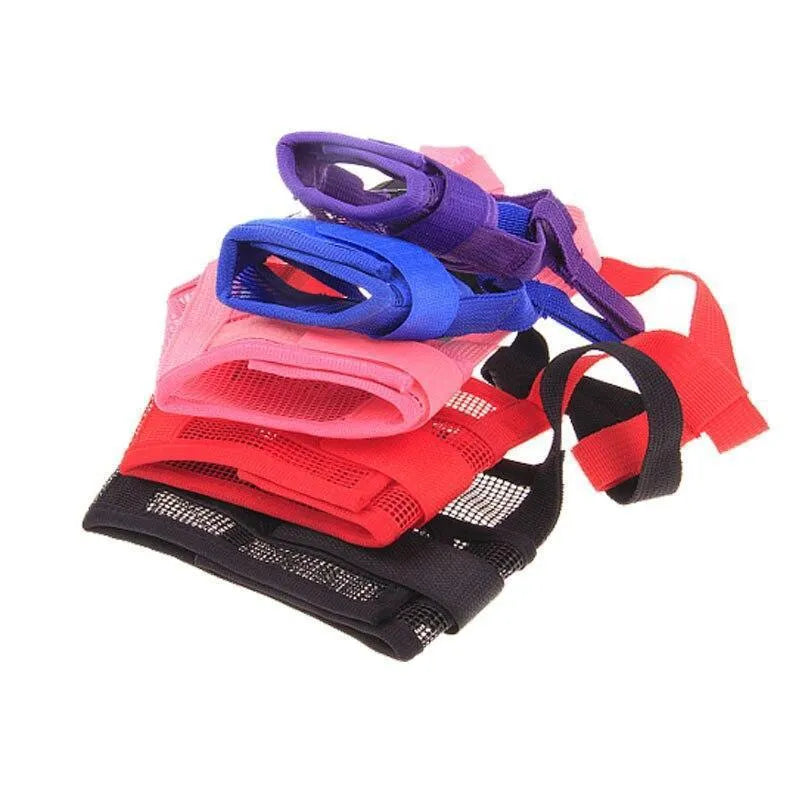 Adjustable plastic dog muzzle shown in multiple colours and sizes for medium and large breeds.