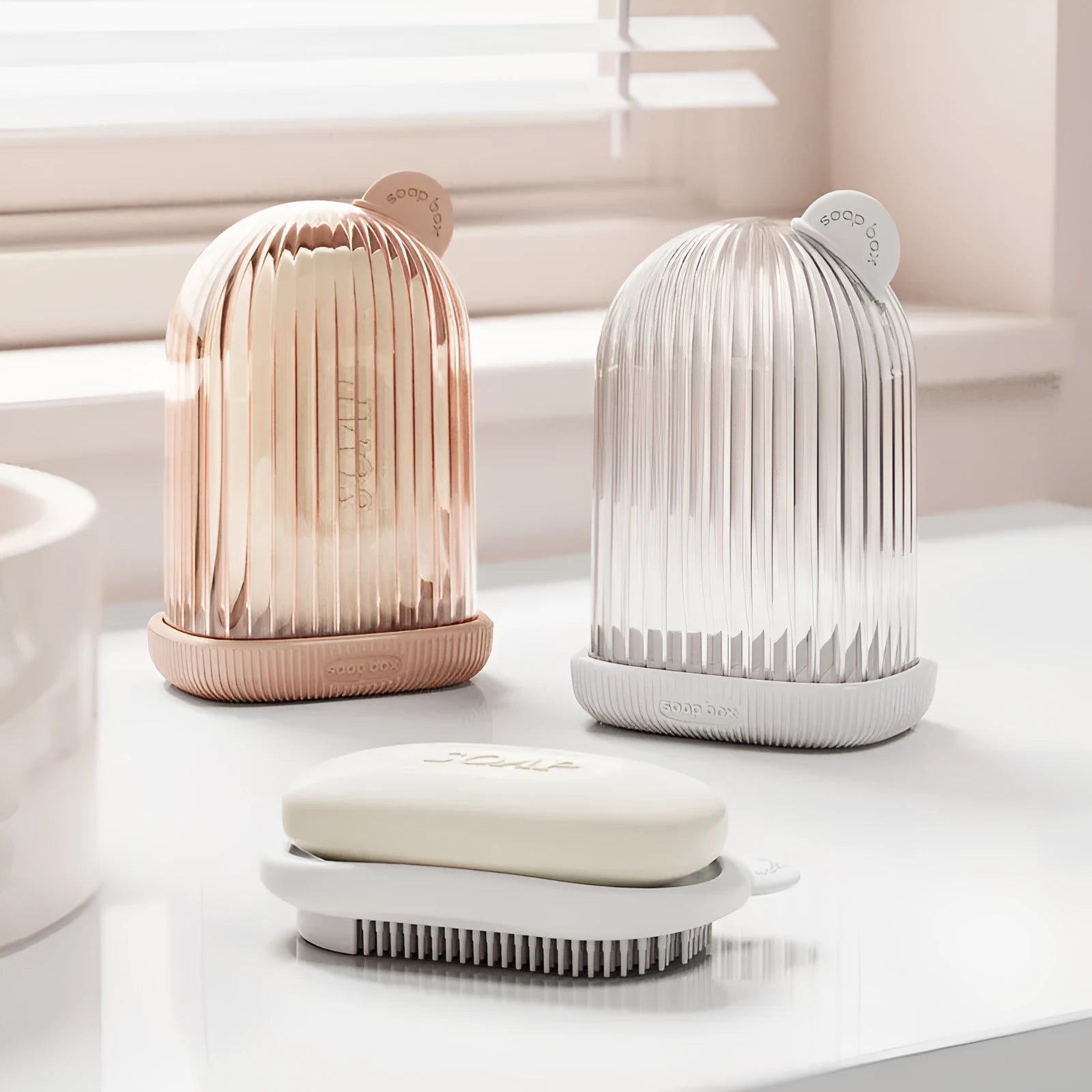 Fashion creative travel soap holder in cream white PET material, lightweight soap dish for bathroom or travel use