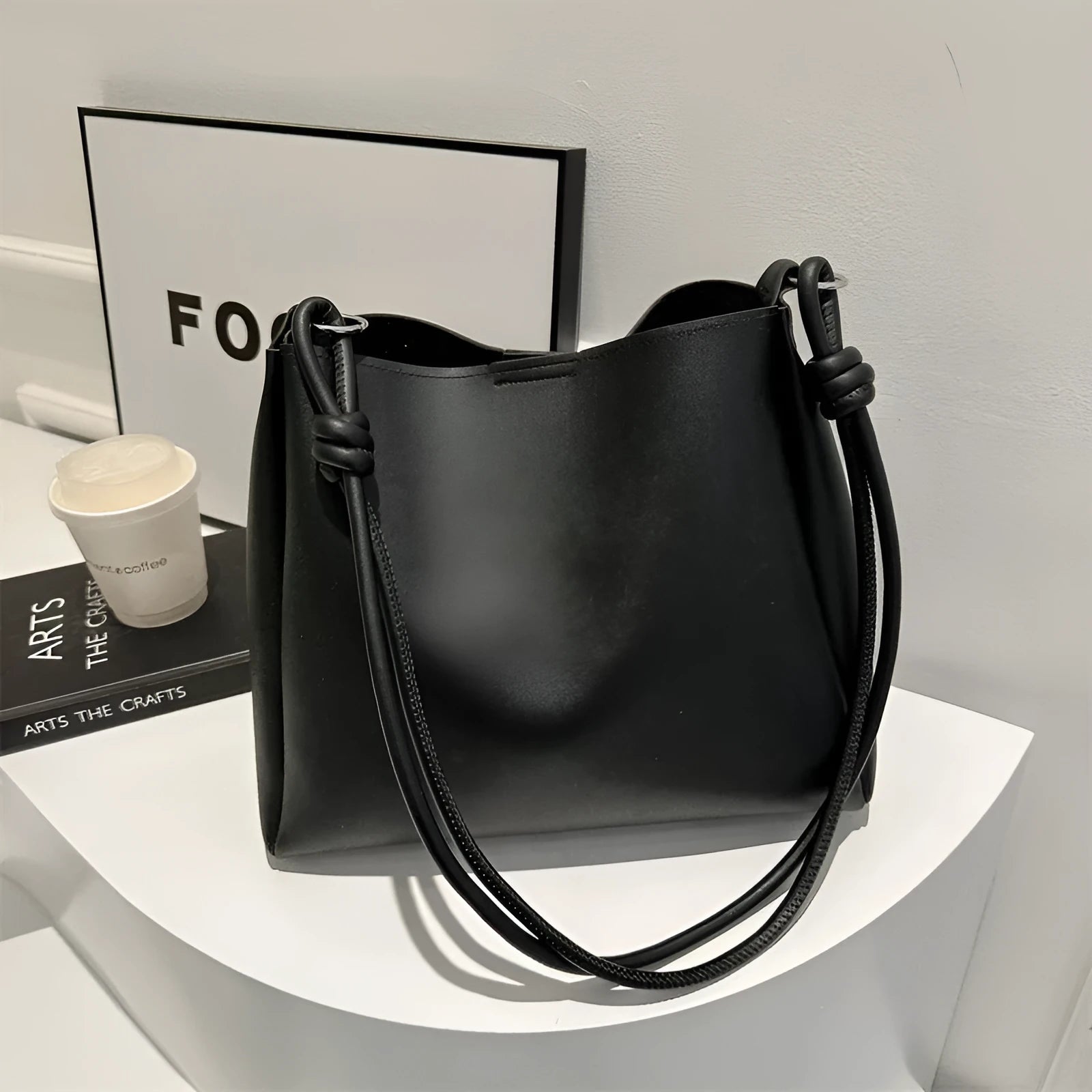 Women's crossbody tote bag in retro bucket shape, PU material, available in yellow brown, brown, black, khaki, with sewing line detail
