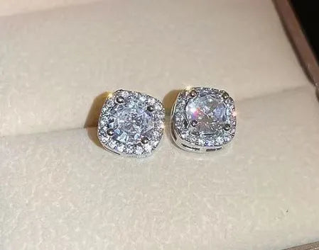 Square geometric earrings for women with a diamond detail in silver or gold colour.