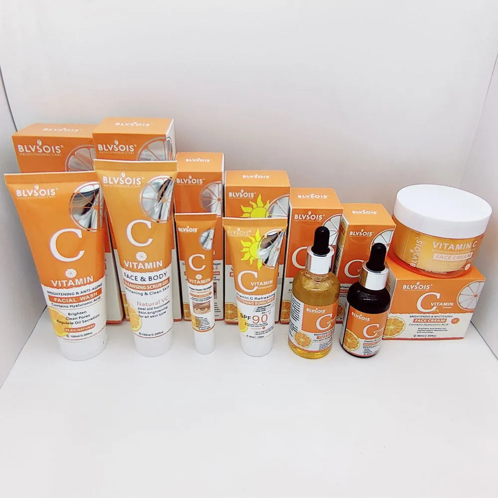 Vitamin C facial care set with moisturising cream and skincare products in various sizes