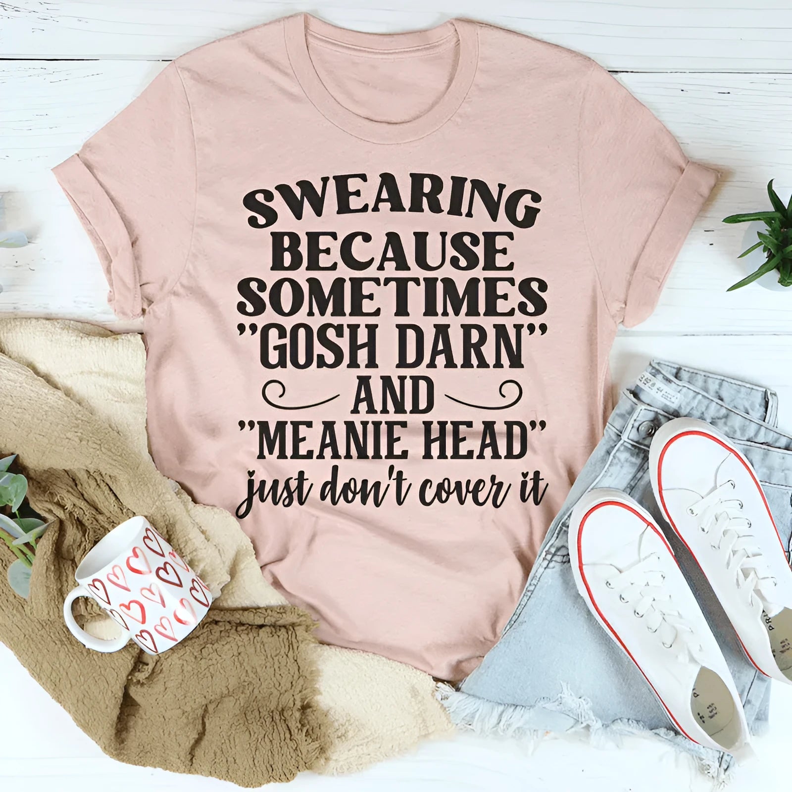 Unisex printed polyester t-shirt in pink with straight cut design and short sleeves for couple outfits