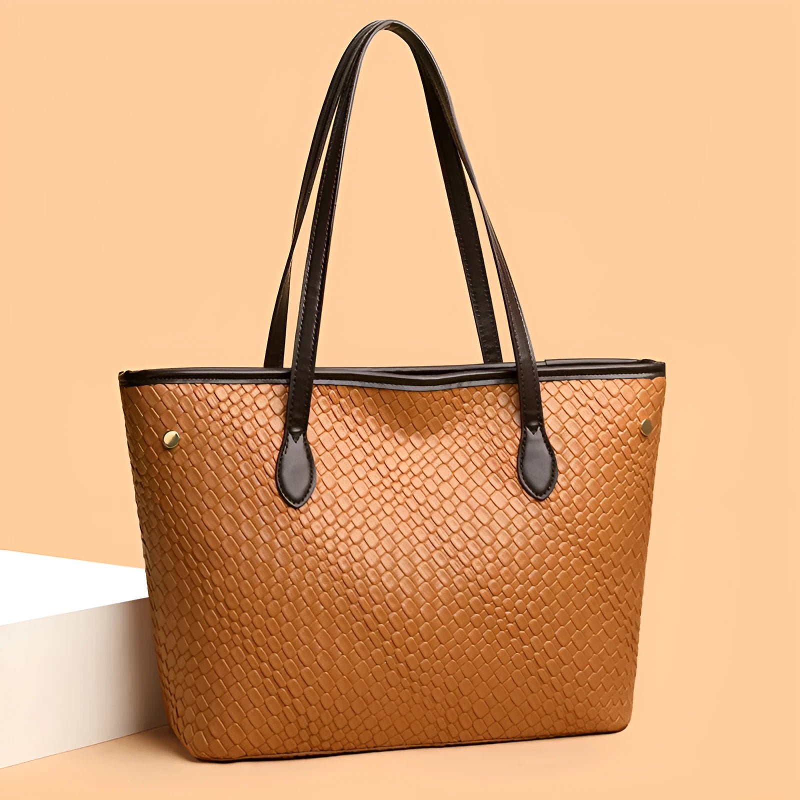 Retro women's large capacity handbag in horizontal square shape with PU material