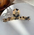 Acetate twist big hair grip in leopard print, 11cm, simple Japanese style for women