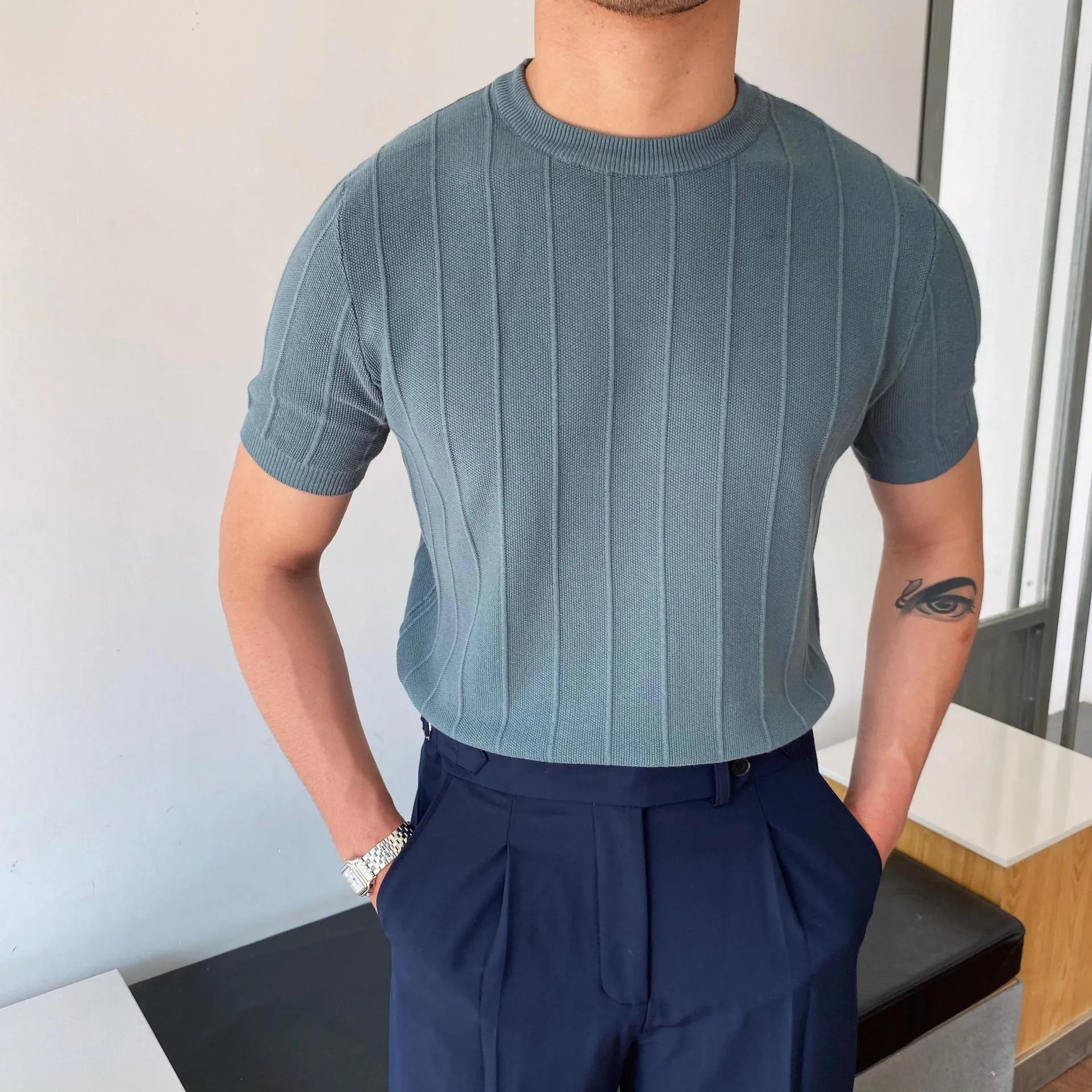 Men's short sleeve knitted T-shirt in solid colour, loose fit, summer lightweight polyester top