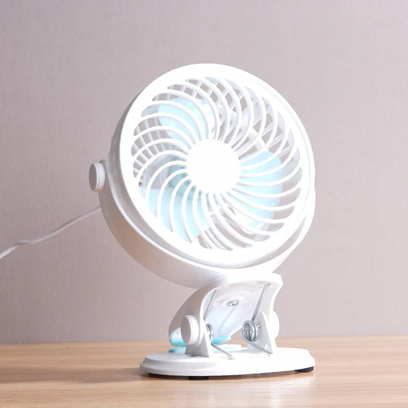 White USB desktop clip fan with three blades and compact 19x15x10cm dimensions