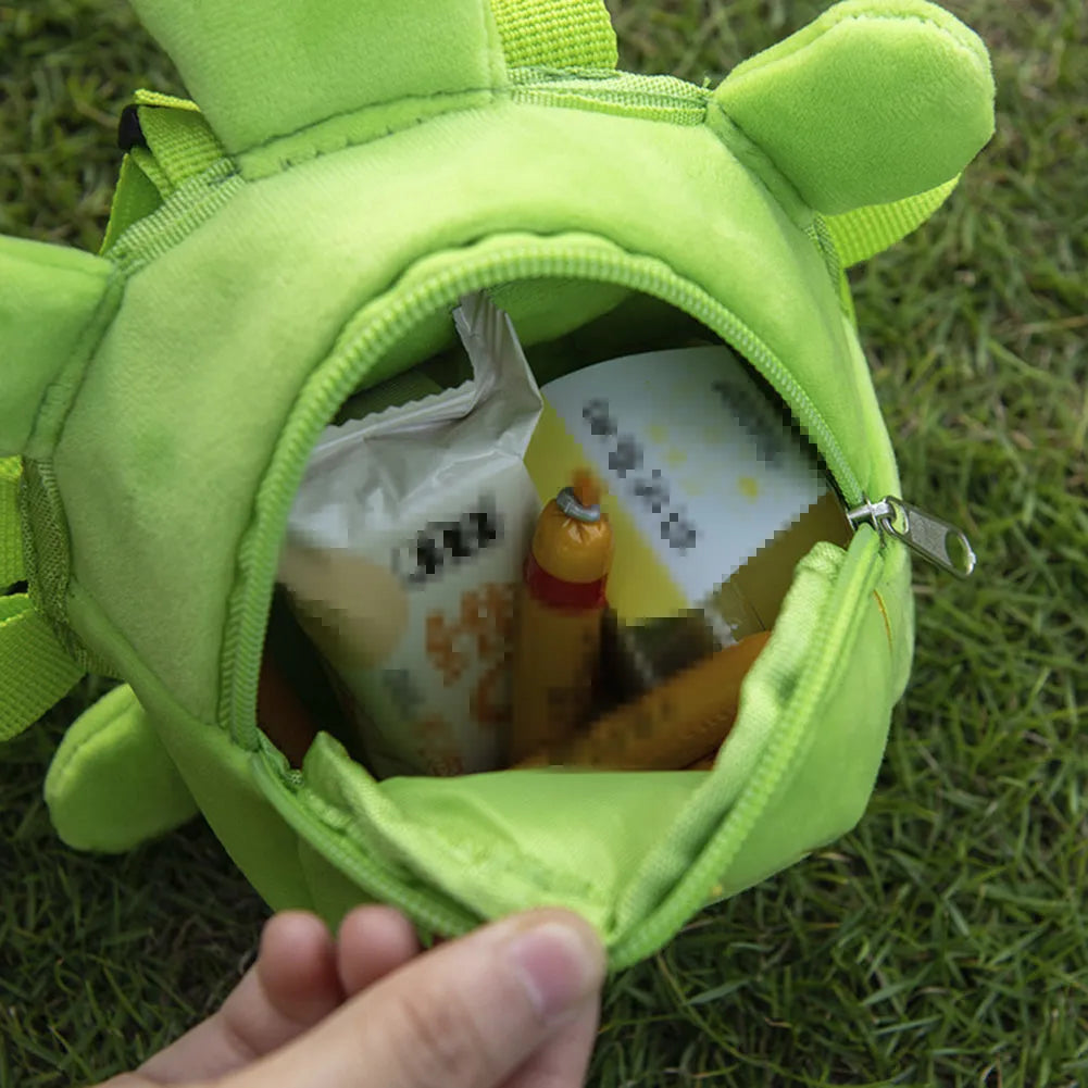 Turtle-shaped dog backpack harness in green colour with metal zipper