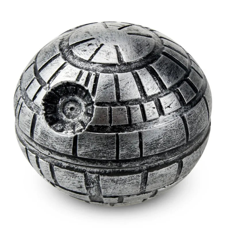 Three-layer 50mm zinc alloy and aluminium grinder in silver grey colour
