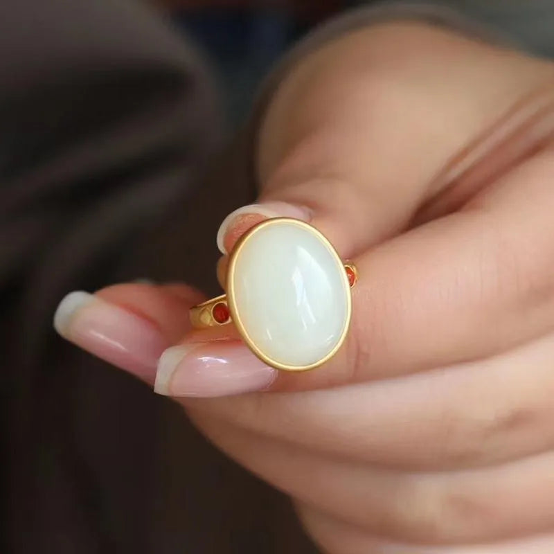 White electroplated copper ring with gilding and inlaid hetian jade egg noodle design for women