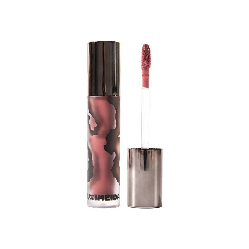 Matte lip mud lipstick with white no stain formula in five colour options