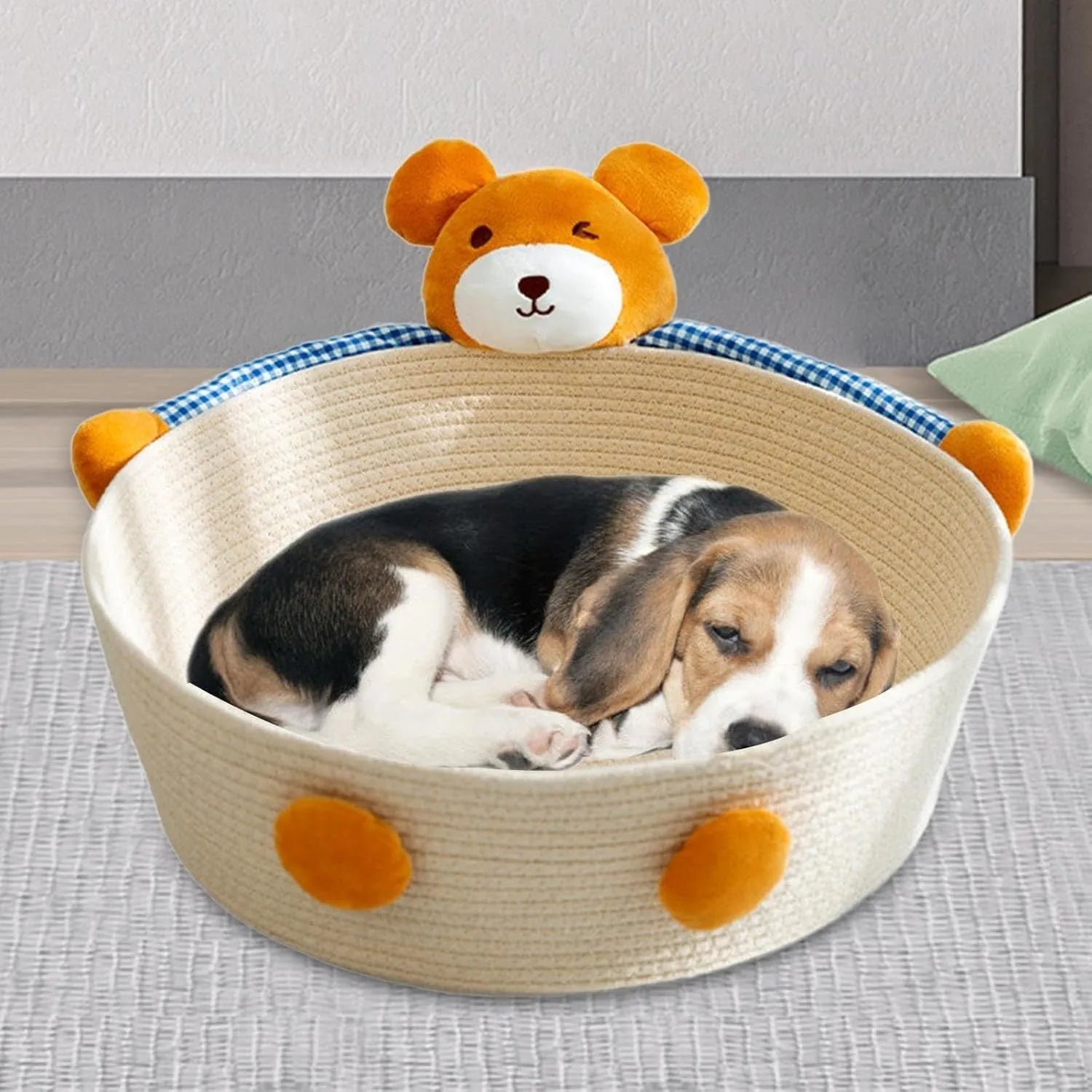 Woven cotton rope cat bed basket with integrated scratching surface in Bear or Rabbit design.