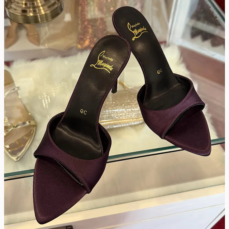 Women's black patent leather stiletto sandals with pointed toe and strap, 8cm heel