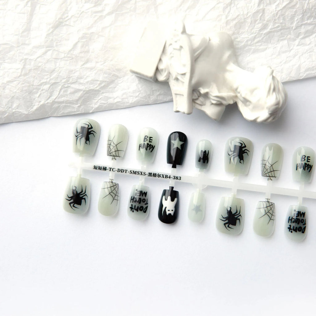 Wansheng YT2 short ladder nail sticker set in glossy seal layer, 40 pieces, Hegel XB4-383 colour, on white background