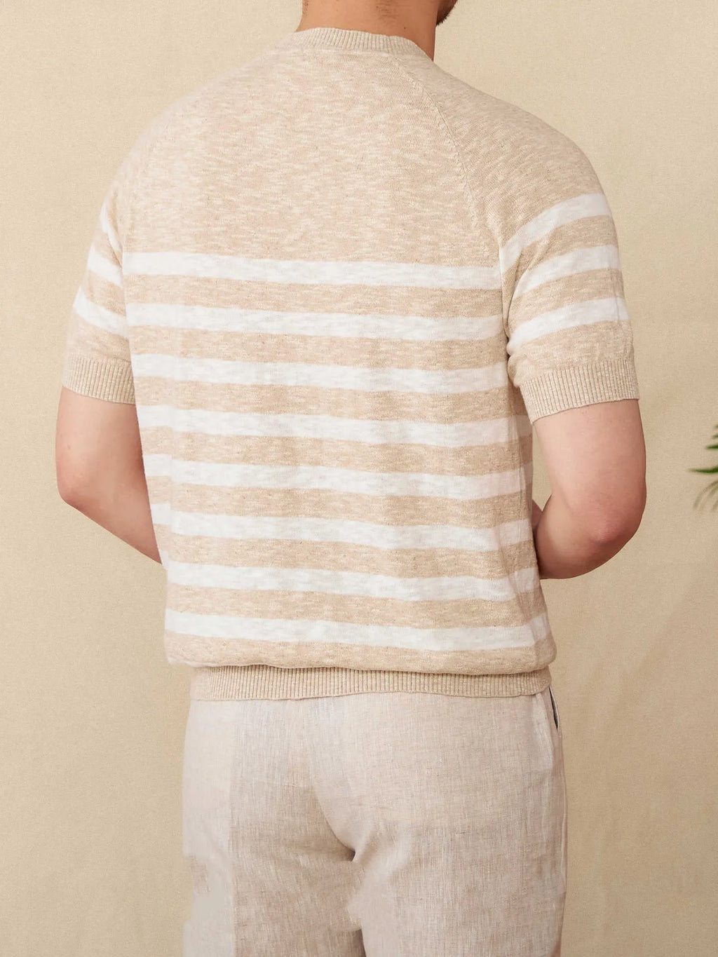Men's striped linen cotton blend t-shirt with round neck and short sleeves in navy blue colour