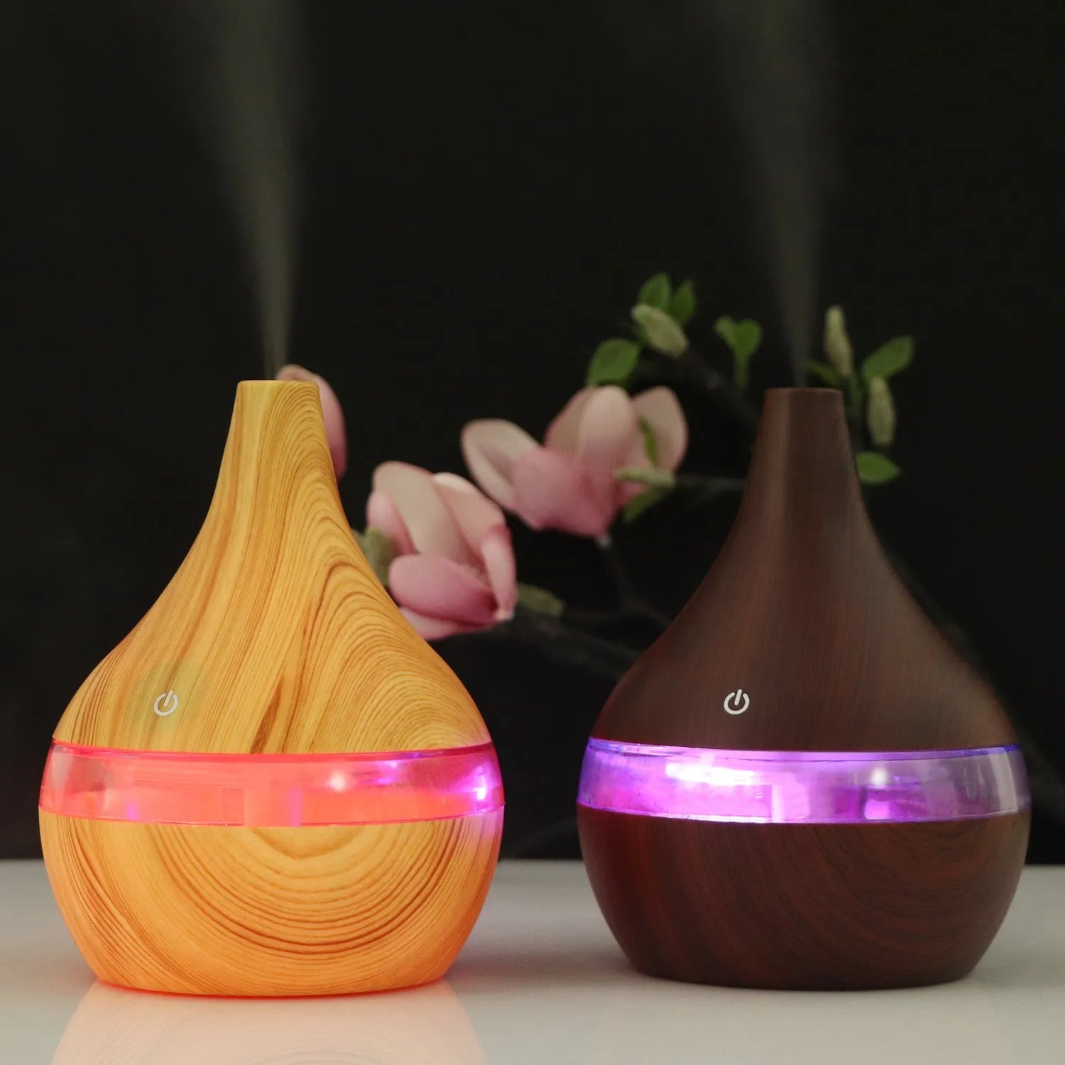 USB-powered mini air purifier humidifier with wood grain finish and column design