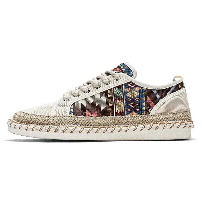 Men's casual summer shoes in breathable cloth fabric with round toe design