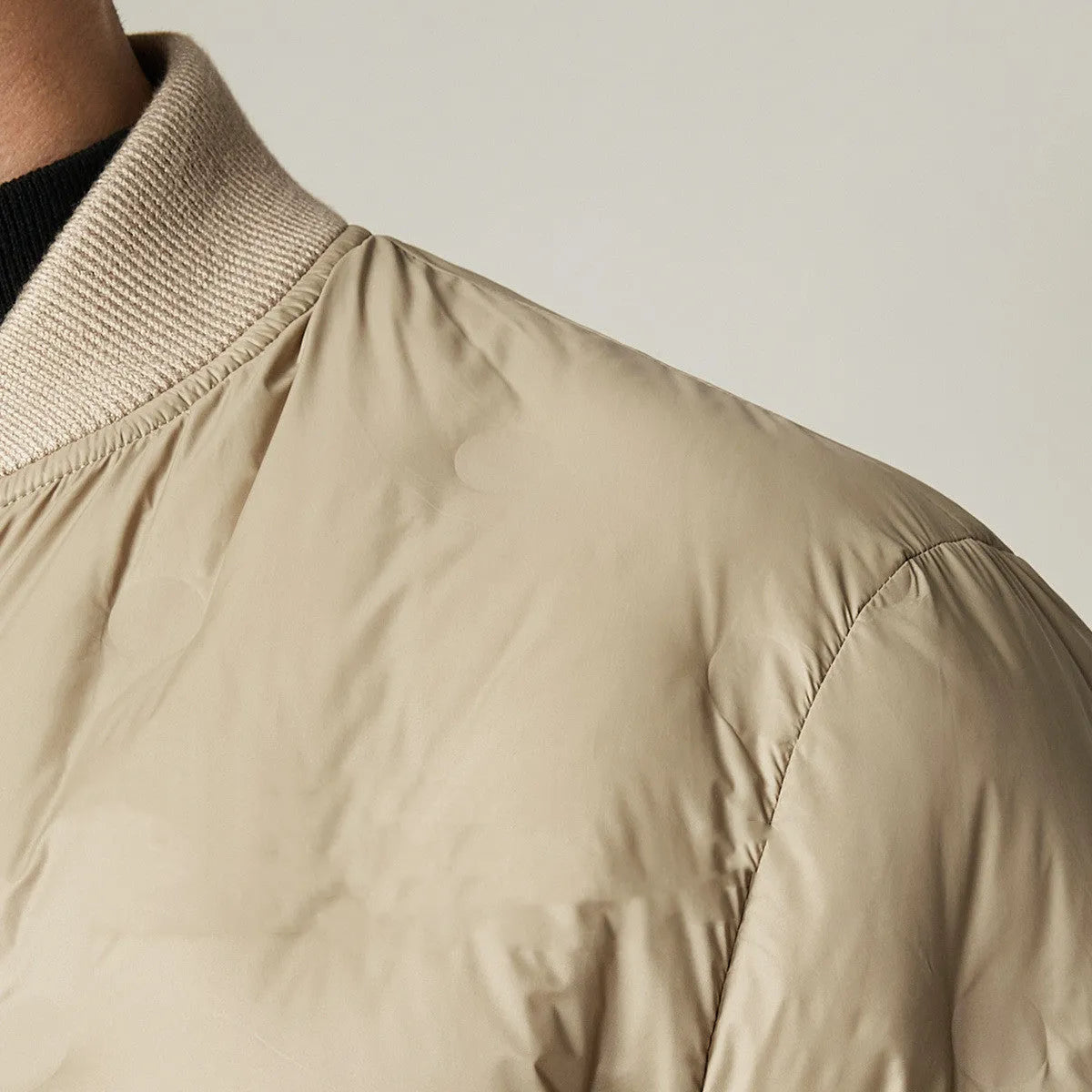 Men's winter baseball collar light down jacket in black, gray duck down, stand-up collar, zip placket