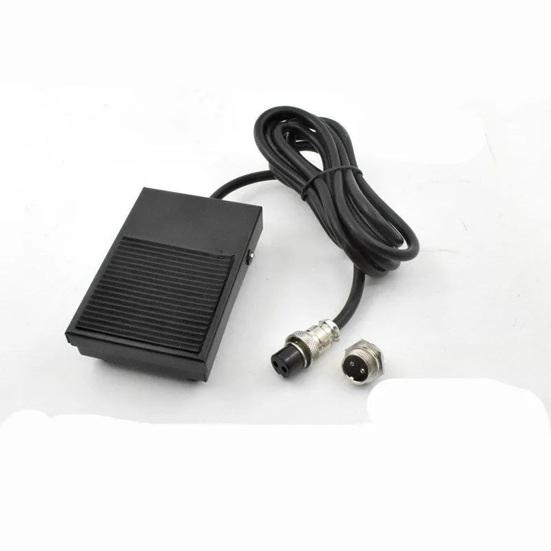 Metal body welding foot switch with rubber padding and 2m cable