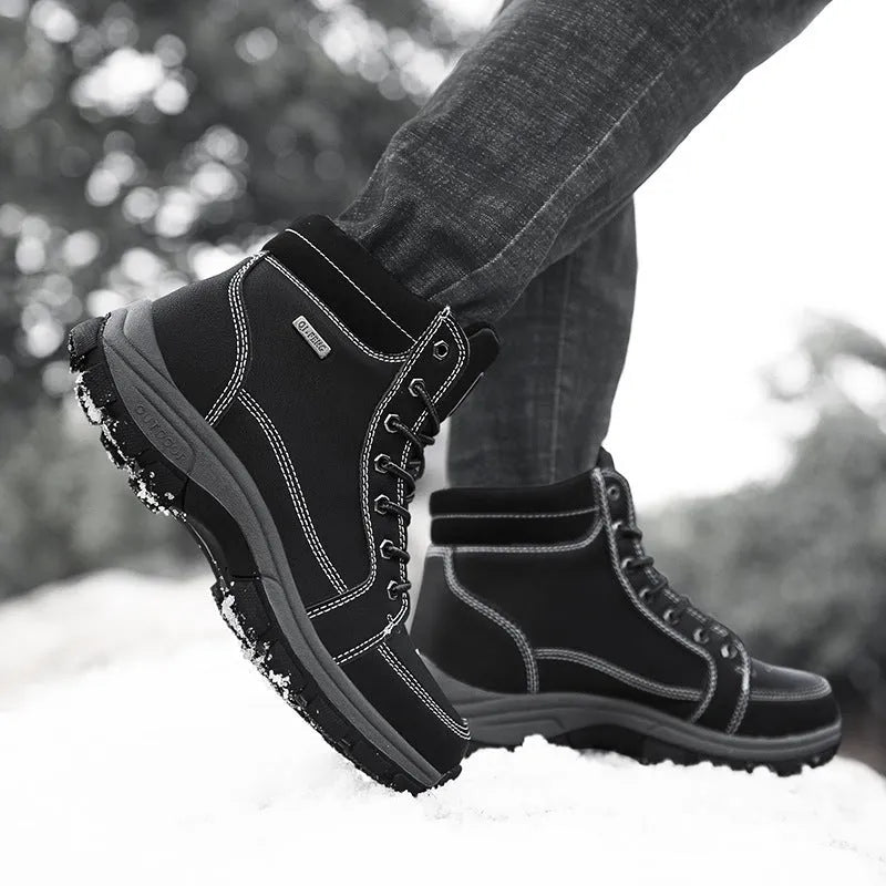 Men's winter snow ankle boots with leather upper and non-slip rubber sole, black velveted finish