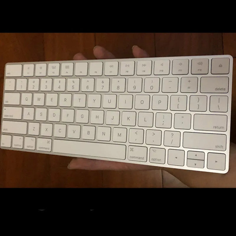 White Apple ultra-thin metal Bluetooth G6 wireless keyboard with multimedia keys
