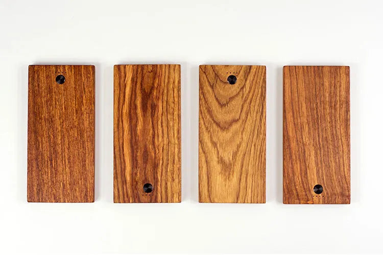 Wooden handicraft 8000mAh fast charge power bank with 9S protection circuit, 156x77x12mm size