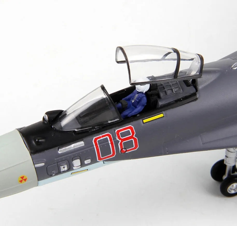 Su35 die-cast model in 1/72 scale with Russian camouflage paint finish on a white background