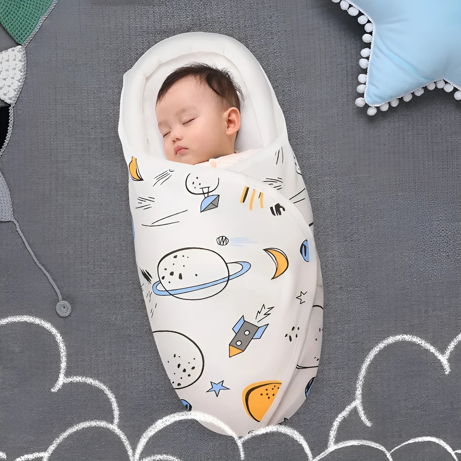 Pure cotton anti-startle baby swaddle in a 30x60 cm size showing one of eight print designs like Dinosaur or Starry Sky.
