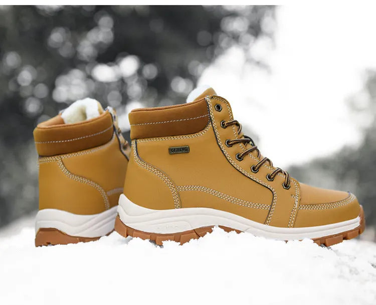 Men's winter snow ankle boots with leather upper and non-slip rubber sole, black velveted finish