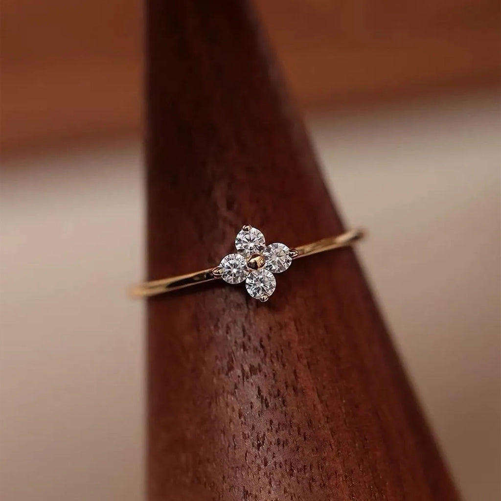 Four-leaf clover micro-inlaid zircon ring on copper base, yellow gold finish, geometric shape, women's ring