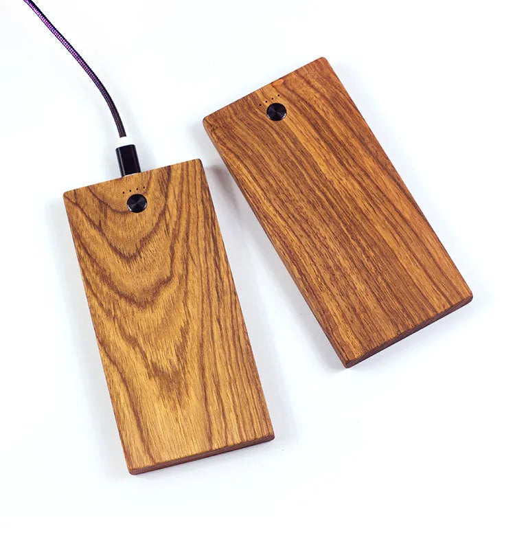 Wooden handicraft 8000mAh fast charge power bank with 9S protection circuit, 156x77x12mm size