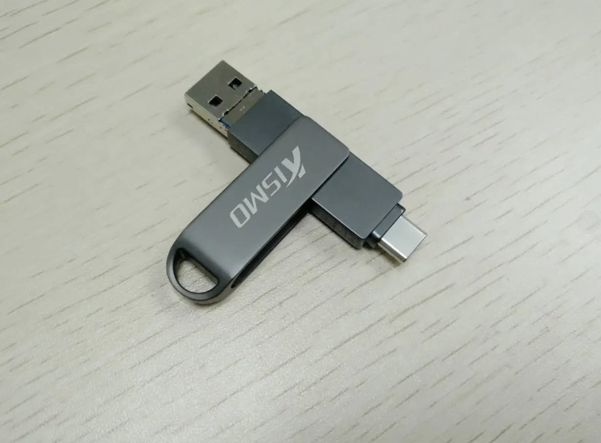 Dual-use USB 3.0 flash drive compatible with Apple and Android, available in 16GB to 128GB, black colour