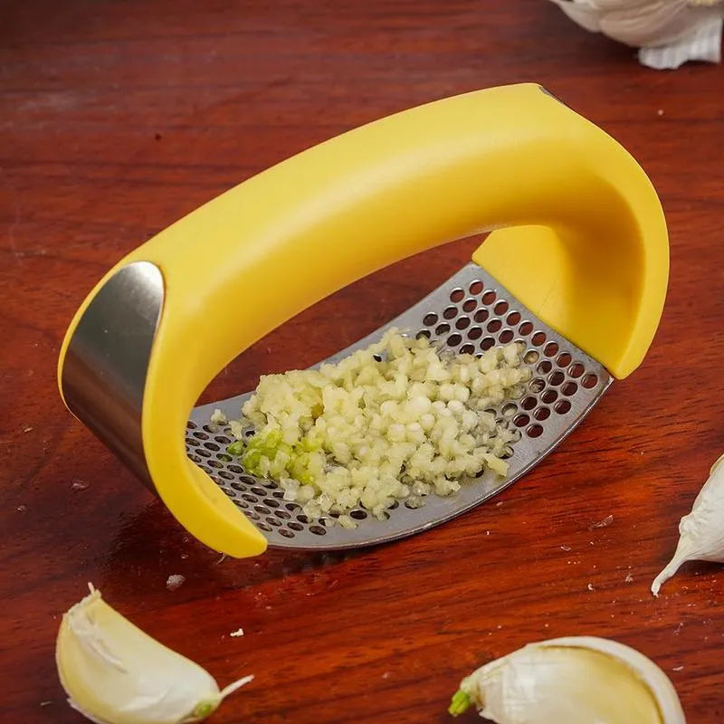 304 stainless steel garlic press with ergonomic handle in choice of colours