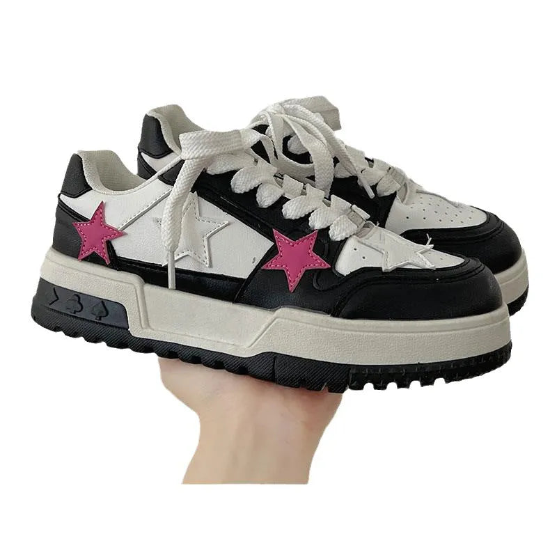Women Korean style low-top sneakers in solid black, PU leather, round toe, front lace-up