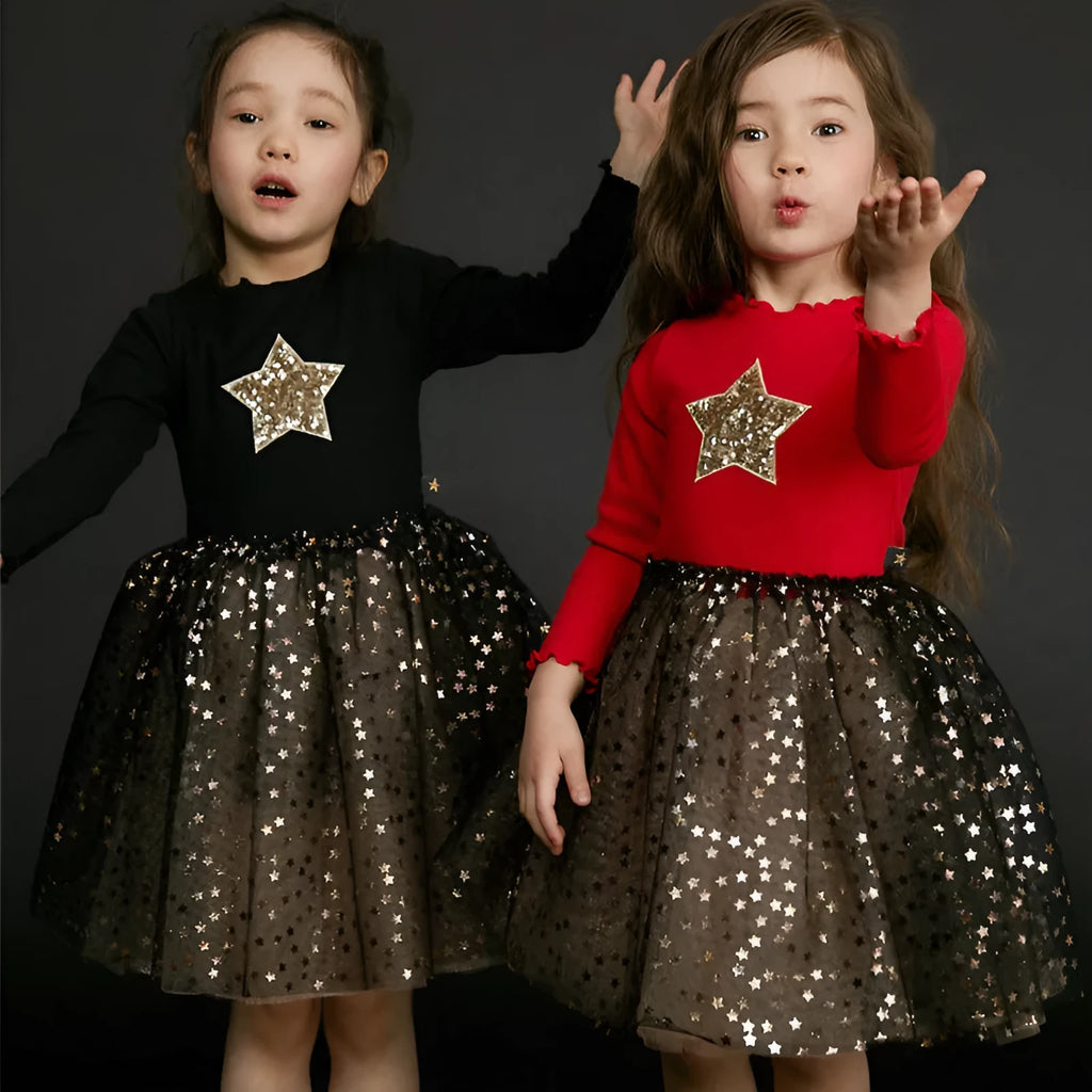 Children's red cotton Christmas dress with lace and bow decorations, long sleeves, princess style