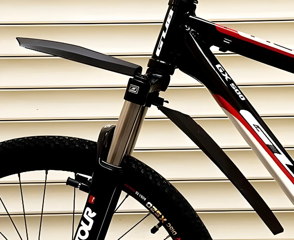 Colourful plastic mountain bike fenders with quick-release mounting for front and rear wheels