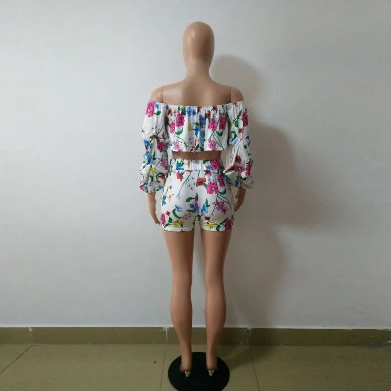 Multicolour digital print two-piece set with a pile sleeve top and matching shorts