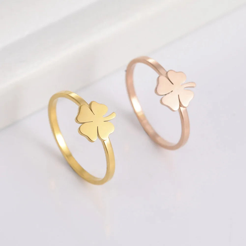 Women's stainless steel four-leaf clover ring in Korean style, electroplated gold finish, size No 7