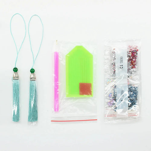 5D diamond painting DIY bookmark kit showing resin diamonds, 6x21cm PU canvas with pendant, and colour set options