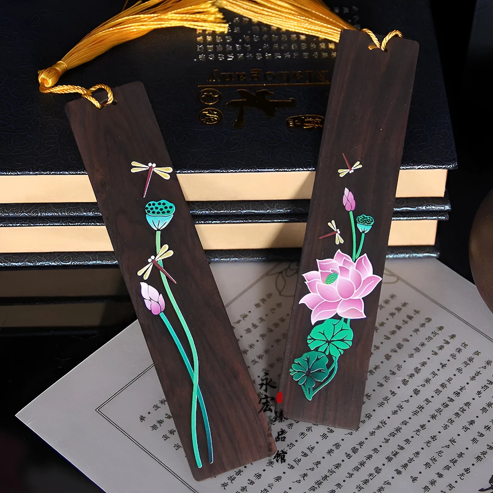 Chinese style sandalwood bookmark with painted lotus and landscape flowers design