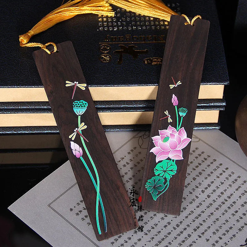 Chinese style sandalwood bookmark with painted lotus and landscape flowers design