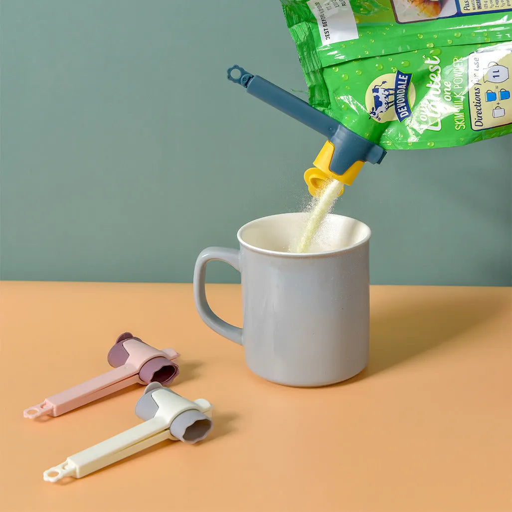 PP food sealing clip in pink, white or dark blue, 12.3 x 2.7 x 4.8 cm, for milk powder and snack bags