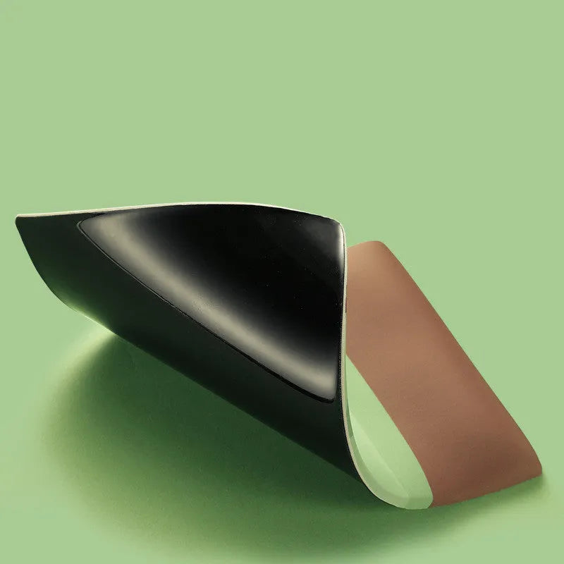 Green kiwi and calculator design on a thick, soft silicone wrist support mouse pad.