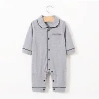 Solid colour baby cotton onesie pyjama in grey, long sleeve with single-breasted closure
