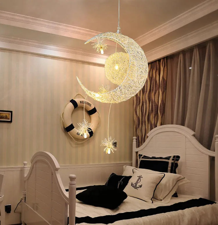 Aluminium wire star and moon design chandelier ceiling light with adjustable height