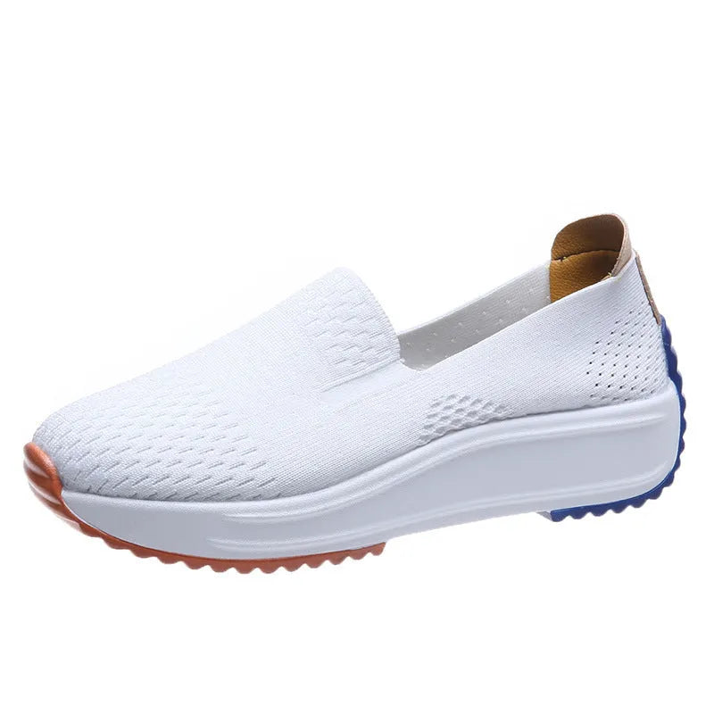 Women's light casual running shoes with mesh upper and composite sole in white