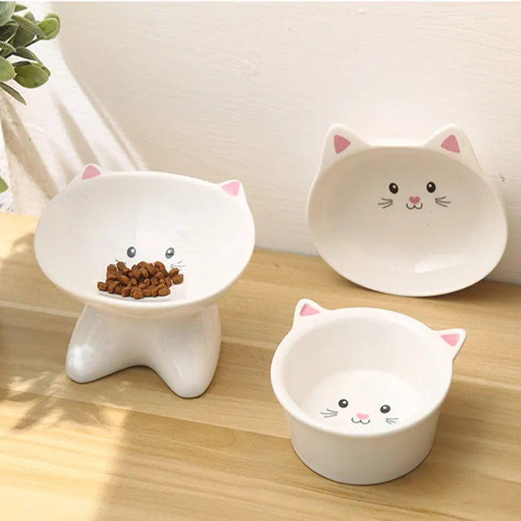 Ceramic small cat face shape pet food bowl in white porcelain, suitable for cats and small dogs
