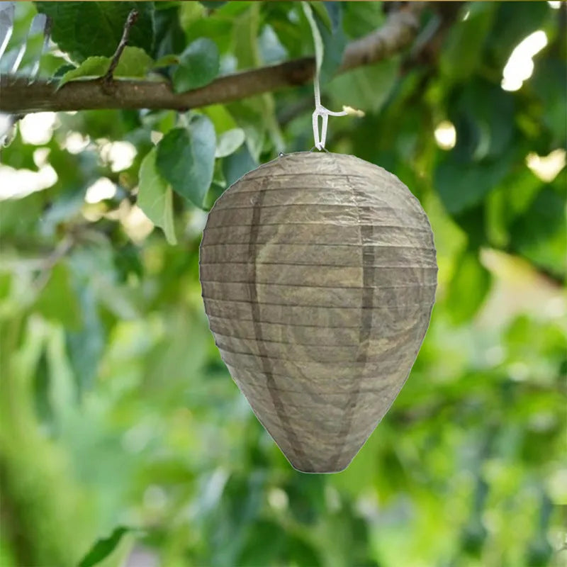 A 22x28cm beehive-shaped paper lantern with a wire frame in a photo-realistic colour.