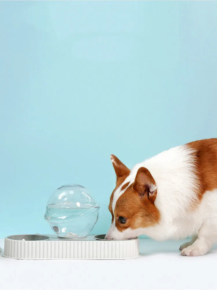 Automatic pet water feeder in pink, green, or grey with 1.5L water capacity and 300ml grain storage, 157*171mm