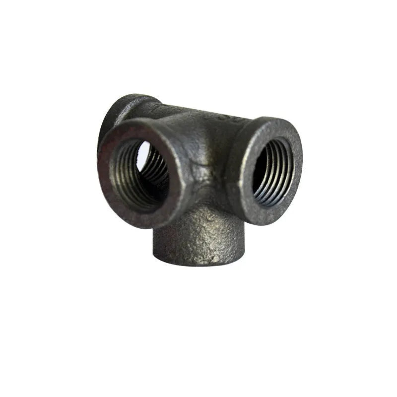 Galvanized steel four-way pipe fitting with three-dimensional corner design